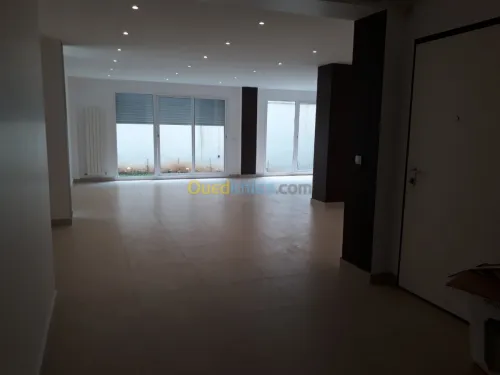 Location Appartement F3 Alger Hydra