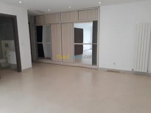 Location Appartement F3 Alger Hydra