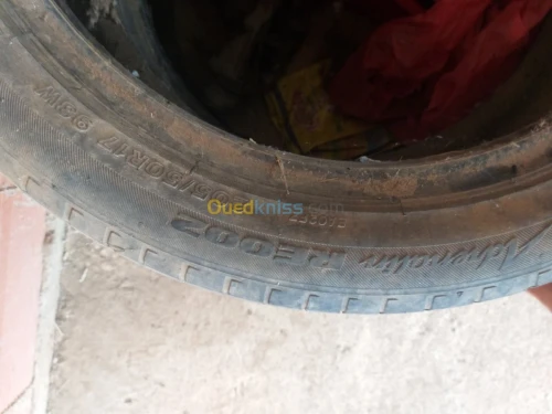 بيع عجلاتBRIDGESTON 205×50×17