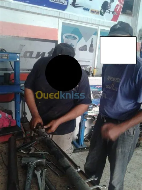 بيع وتصليح جميع أنواع مفاصل السيارات 
