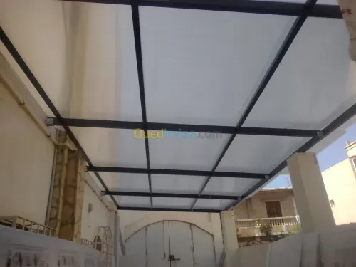 Polycarbonate 
