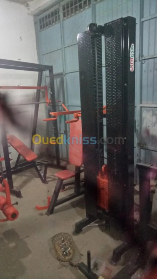 Salle  musculation marque ages 