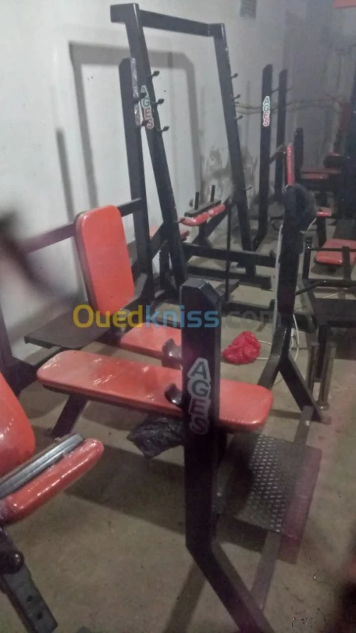 Salle  musculation marque ages 