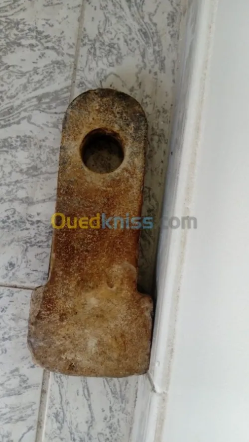 DECOUPAGE AU JET D EAU DE MARBRE ACIER