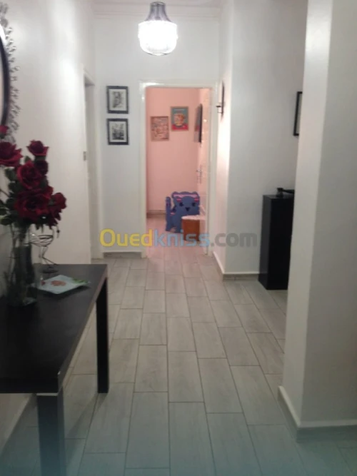 Vente Appartement F4 Alger Bouzareah
