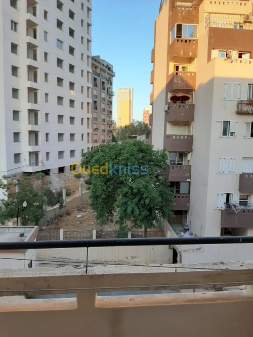 Echange Appartement F3 Alger Ouled fayet