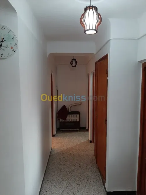 Echange Appartement F3 Alger Ouled fayet
