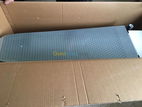 MACHINE POUR CONFECTION OU LAVERIE