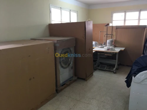 MACHINE POUR CONFECTION OU LAVERIE