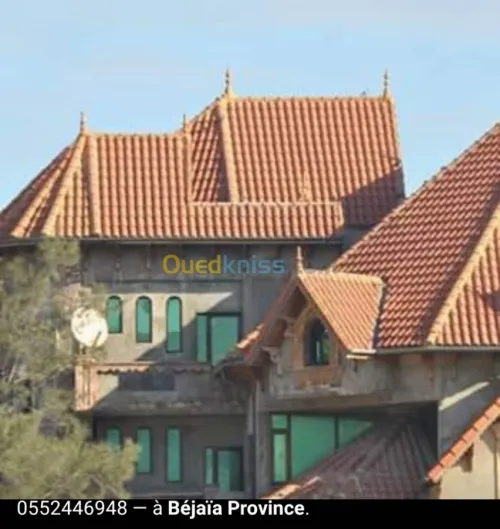 CHARPENTIER EN BOIS 0552446948