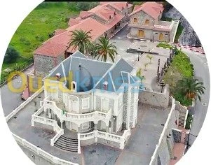 CHARPENTIER EN BOIS 0552446948