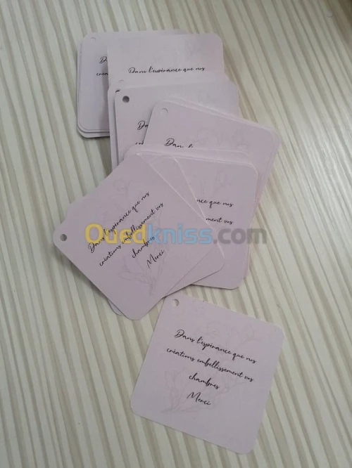 étiquette en cartons 