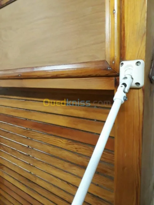 Fabrication volets roulants en bois