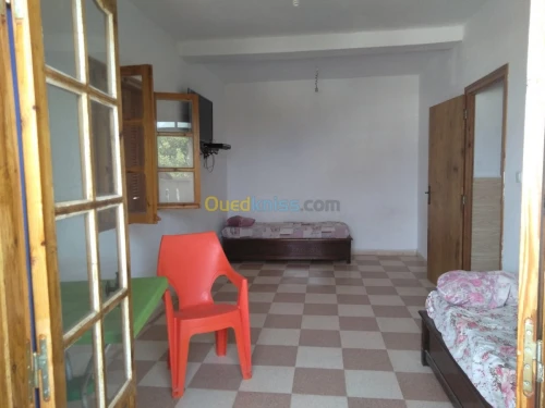 Location vacances Appartement F3 Tipaza Tipaza