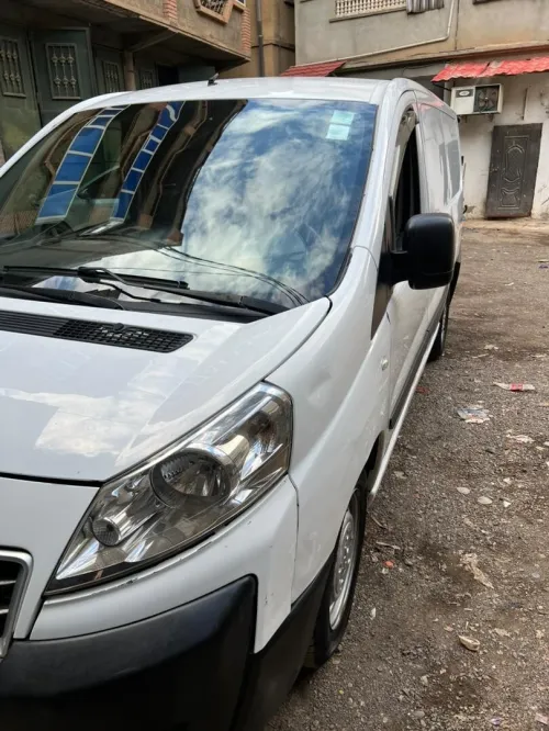 Peugeot Expert 2012 V.U Long