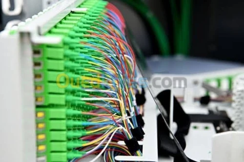 Pose et raccordement de FIBRE OPTIQUE