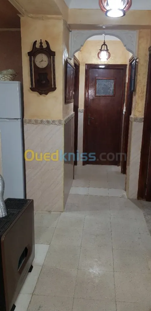 Vente Appartement F3 Alger Bordj el bahri
