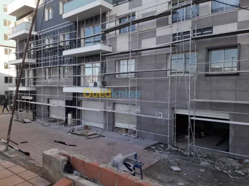 Travaux de Façade (Ventilée, HPL)