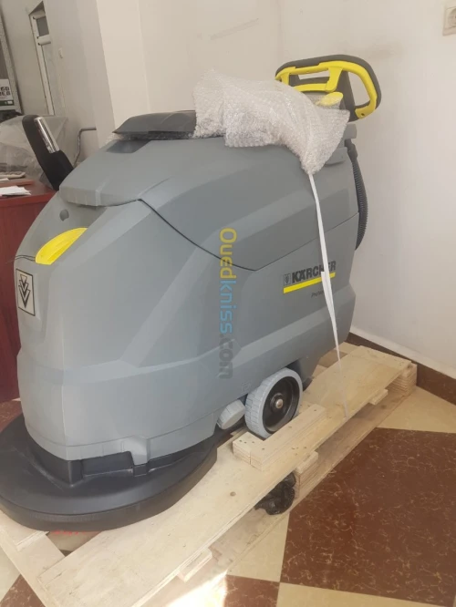 AUTOLAVEUSE KARCHER