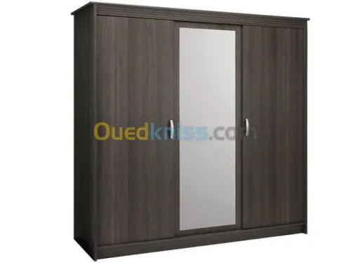 cuisine équipée & dressing & rangement