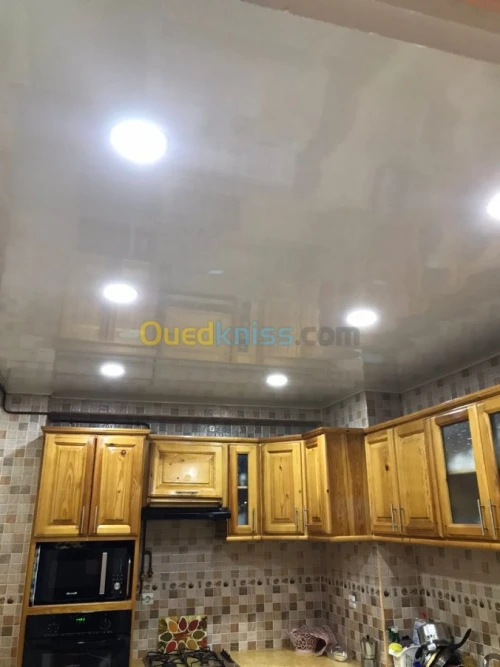 BA13. Parquet. PVC portes accordéon 