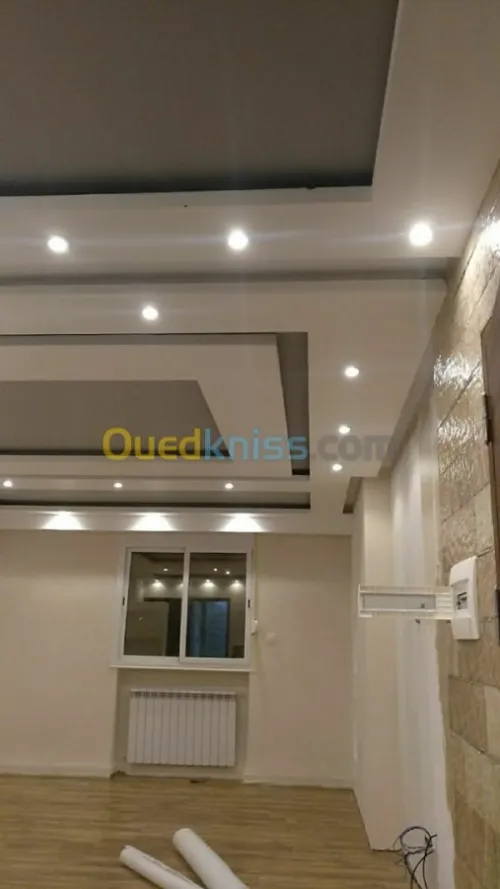 BA13. Parquet. PVC portes accordéon 