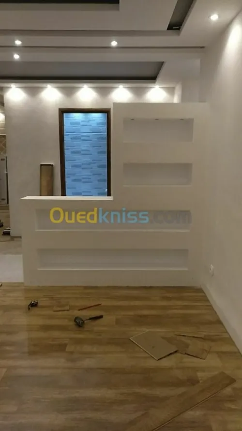 BA13. Parquet. PVC portes accordéon 