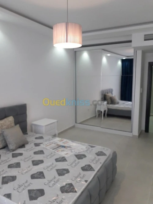 Location Appartement F4 Alger Hydra