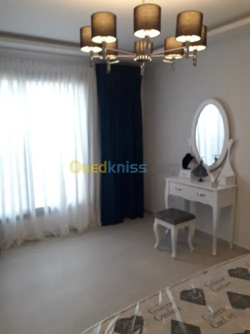 Location Appartement F4 Alger Hydra
