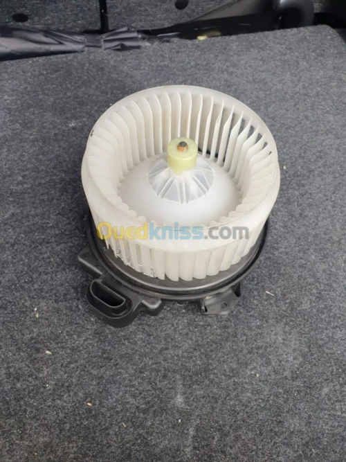 Radiateur Toyota rav 4 auto et Manuelle 