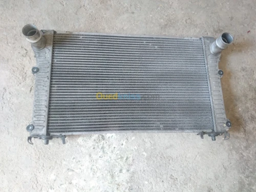 Radiateur Toyota rav 4 auto et Manuelle 