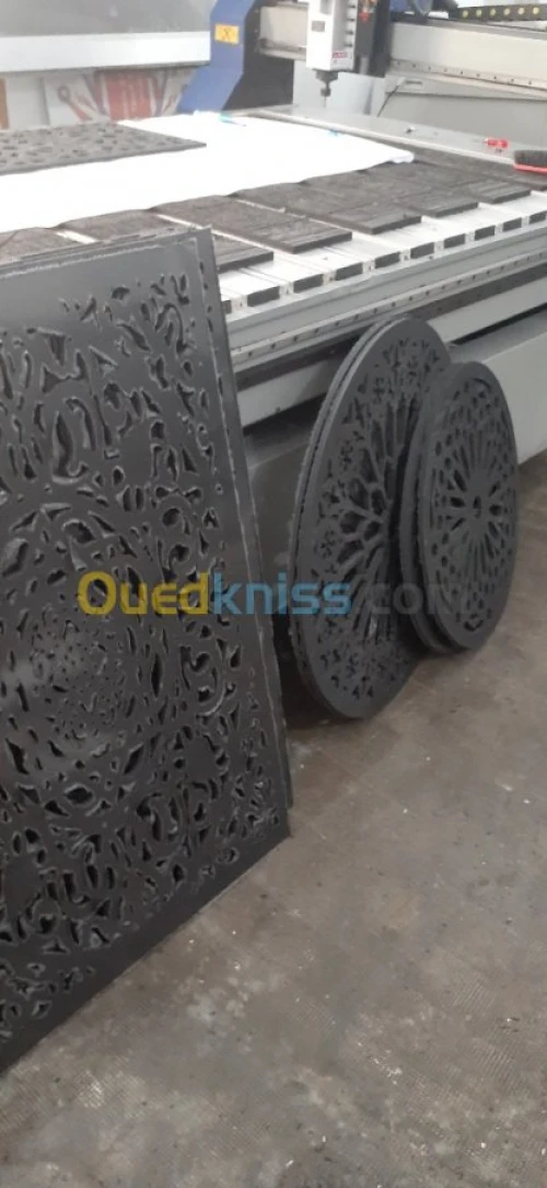 Découpe Forex Noir/Blanc Mdf PMM