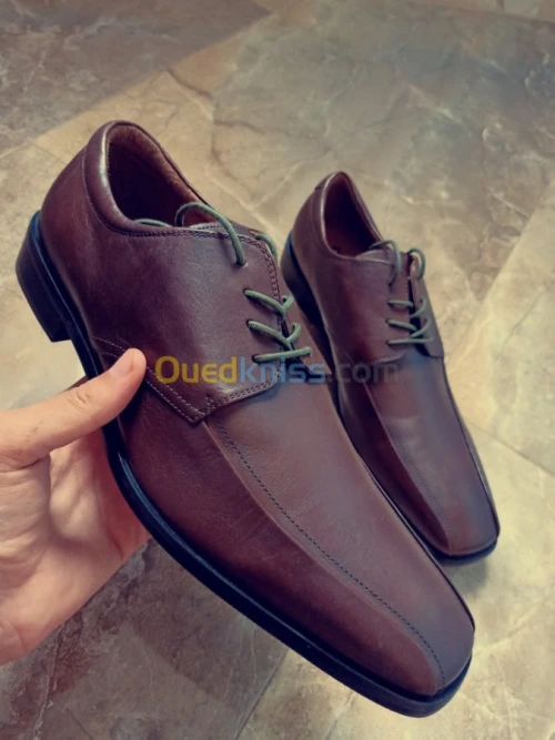 Chaussure classique très CHIC 