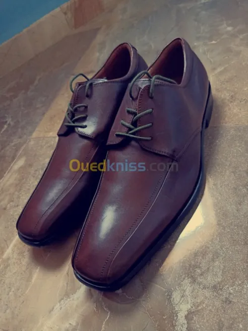 Chaussure classique très CHIC 