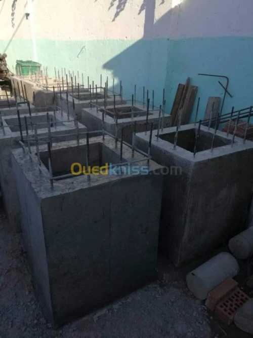 غرف تفتيش كوابل الاتصالات والانترنات و