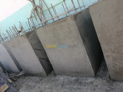 غرف تفتيش كوابل الاتصالات والانترنات و