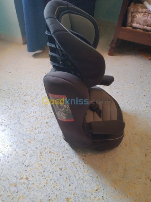 Siége bébé auto