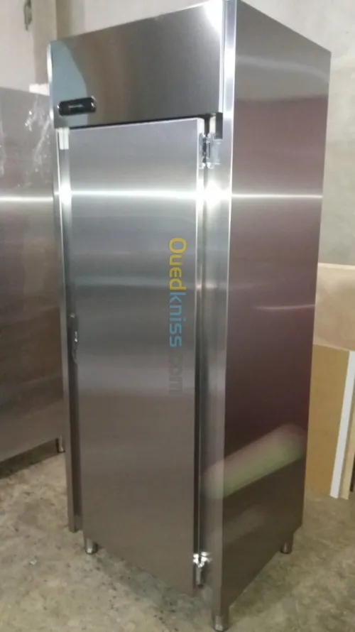 Fabrication meuble frigorifique 