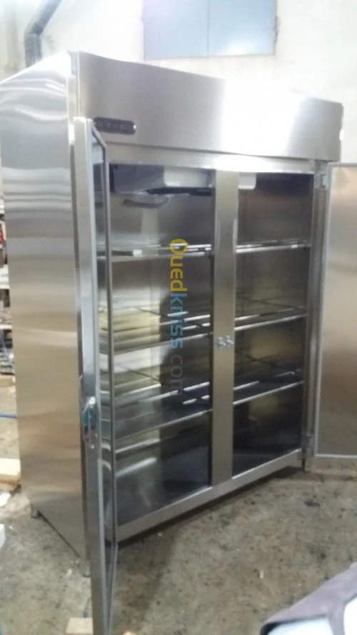 Fabrication meuble frigorifique 