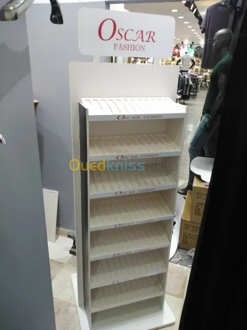 Habillage vitrine et panneaux (pub) 