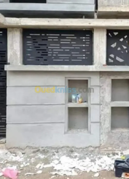 صناعة الأبواب الحديدية العصرية 