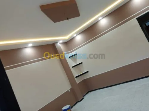 Peintre صباغ intérieur extérieur 