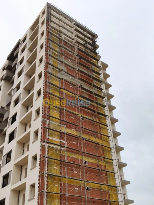 Location matériel de construction