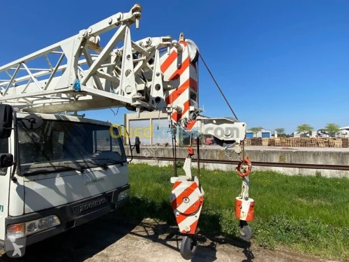 Location grue mobile zoomlion 25t 