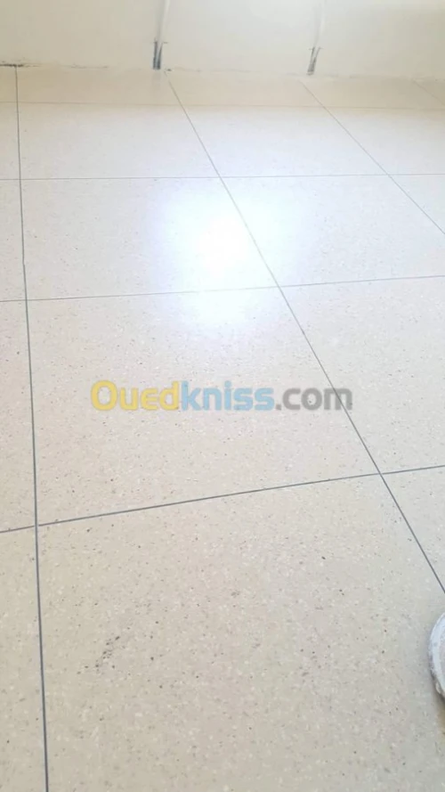 Granito coulé et ponçage