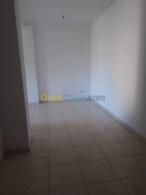 Location Appartement F3 Alger Birtouta