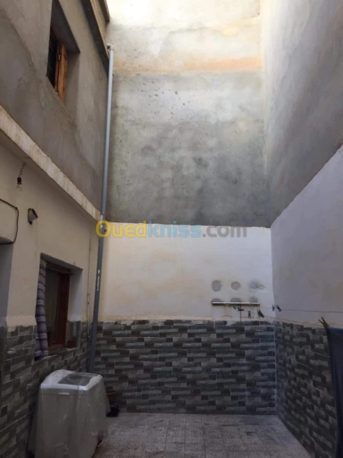Vente Villa Tiaret Tiaret