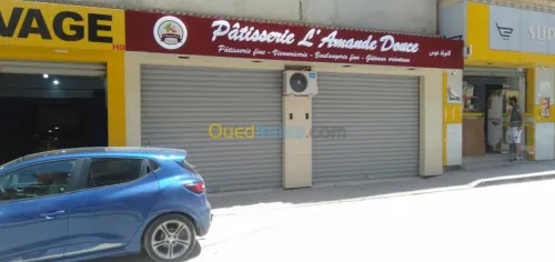 PANNEAU PUBLICITAIRE