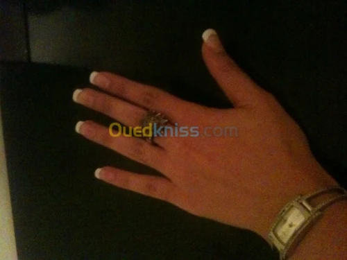 STYLISME ONGULAIRE