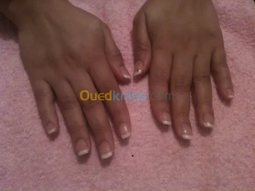STYLISME ONGULAIRE